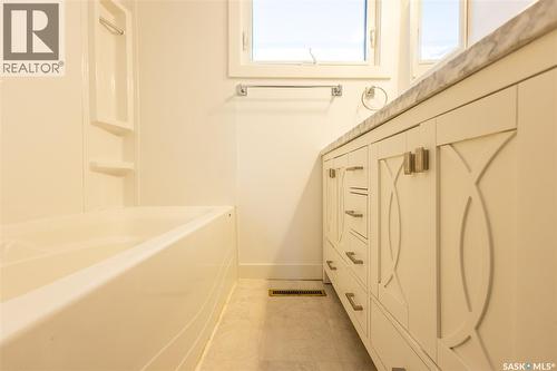 510 Bate Crescent, Saskatoon, SK - Indoor