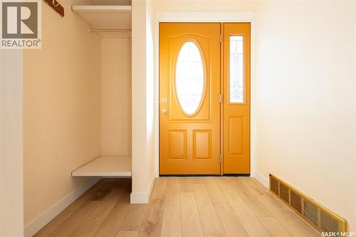 510 Bate Crescent, Saskatoon, SK - Indoor Photo Showing Other Room