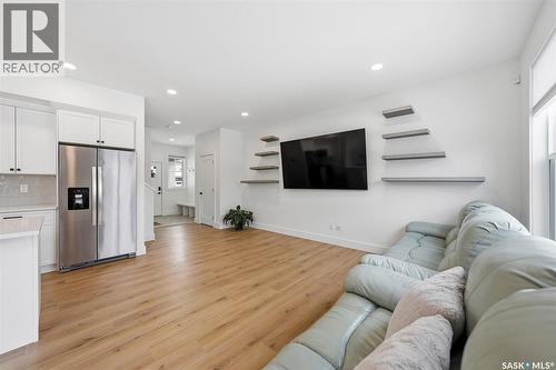 307 Keith Union, Saskatoon, SK - Indoor