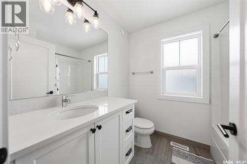 307 Keith Union, Saskatoon, SK - Indoor Photo Showing Bathroom