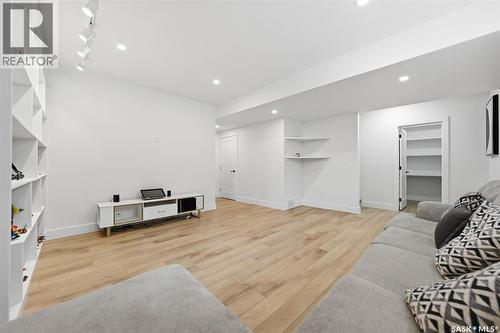 307 Keith Union, Saskatoon, SK - Indoor