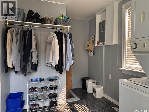 204 1St Street E, Wynyard, SK - Indoor With Storage