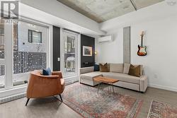 102 5684 West Street  Halifax, NS B3K 1H7