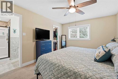 188 Millrise Drive Sw, Calgary, AB - Indoor Photo Showing Bedroom