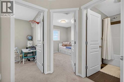 146 Marquis Common Se, Calgary, AB - Indoor Photo Showing Other Room