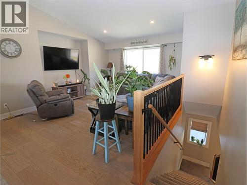 3600 Hall Frontage Road, Grand Forks, BC - Indoor