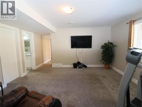 3600 Hall Frontage Road, Grand Forks, BC - Indoor