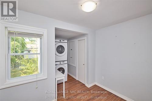 557 Geneva Street, St. Catharines (Lakeport), ON - Indoor Photo Showing Laundry Room