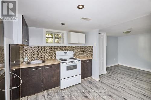 557 Geneva Street, St. Catharines (Lakeport), ON - Indoor Photo Showing Kitchen