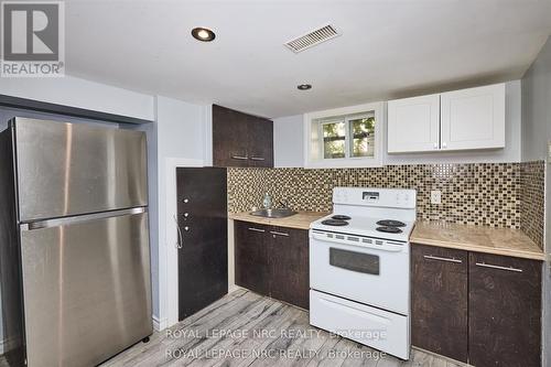 557 Geneva Street, St. Catharines (Lakeport), ON - Indoor Photo Showing Kitchen