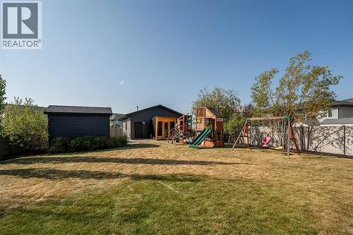 26 Van Horn Close, Red Deer, AB - Outdoor