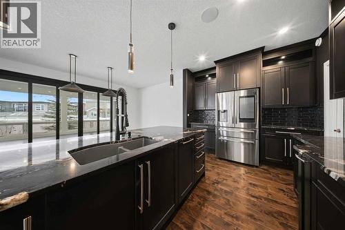 26 Van Horn Close, Red Deer, AB - Indoor Photo Showing Kitchen With Stainless Steel Kitchen With Double Sink With Upgraded Kitchen
