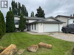 816 11 Avenue SE  Slave Lake, AB T0G 2A3