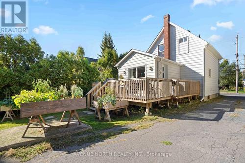 117 Bedford Street, Cornwall, ON - Outdoor With Deck Patio Veranda