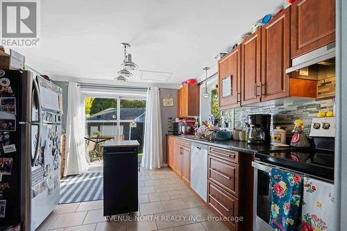 117 Bedford Street, Cornwall, ON - Indoor Photo Showing Kitchen