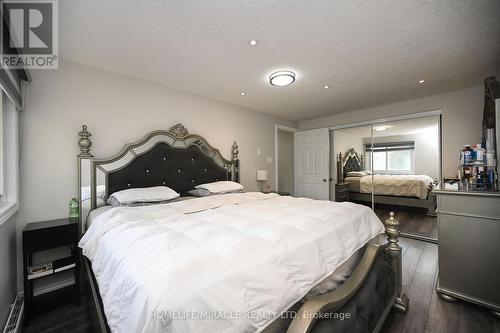 10 Grasspoint Square, Brampton, ON - Indoor Photo Showing Bedroom
