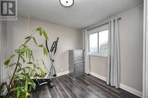 10 Grasspoint Square, Brampton, ON - Indoor Photo Showing Other Room