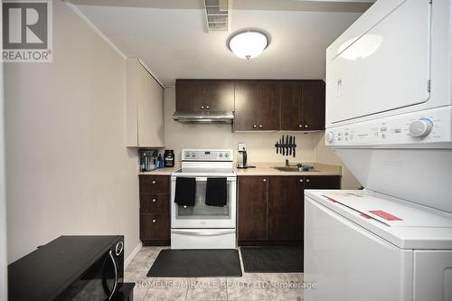 10 Grasspoint Square, Brampton, ON - Indoor Photo Showing Laundry Room