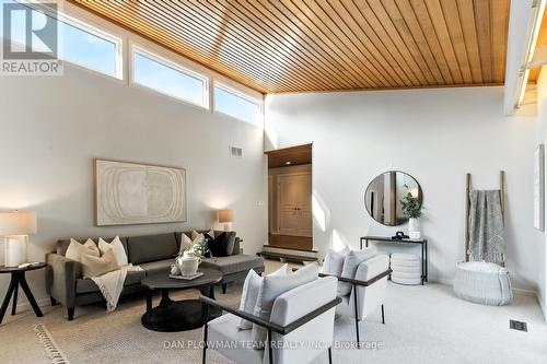 83 Sherwood Road E, Ajax, ON - Indoor