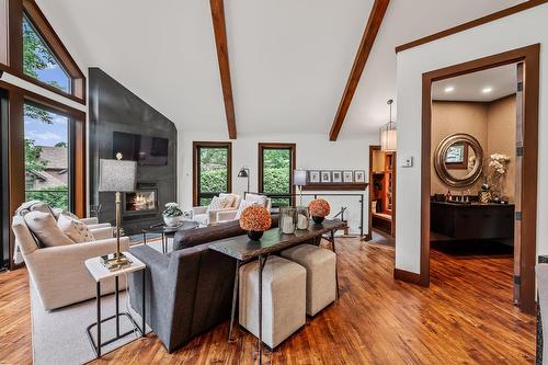 Overall view - 1740 Place Des Pentes, Sainte-Adèle, QC - Indoor Photo Showing Living Room With Fireplace