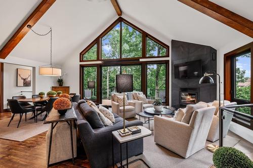 Overall view - 1740 Place Des Pentes, Sainte-Adèle, QC - Indoor Photo Showing Living Room With Fireplace