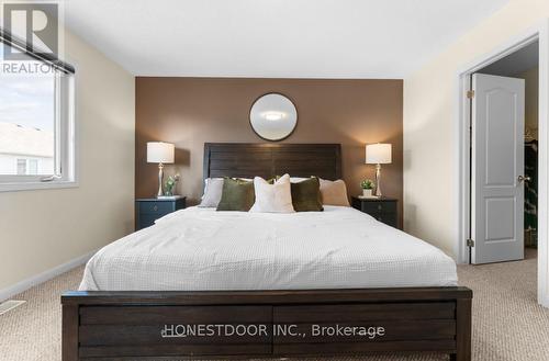 986 Farmstead Drive, Milton, ON 