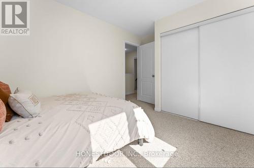 986 Farmstead Drive, Milton, ON 