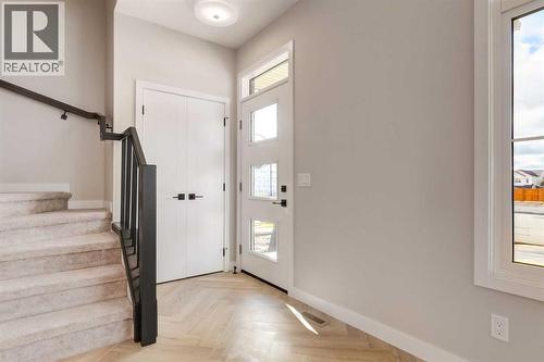 466 River Avenue, Cochrane, AB - Indoor Photo Showing Other Room