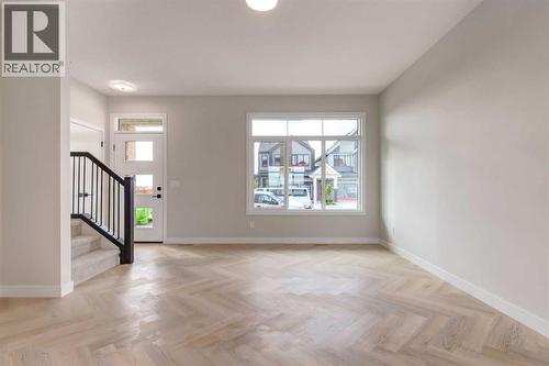 466 River Avenue, Cochrane, AB - Indoor Photo Showing Other Room