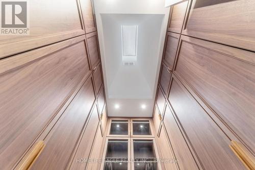 57 Glass Drive, Aurora, ON - Indoor Photo Showing Other Room