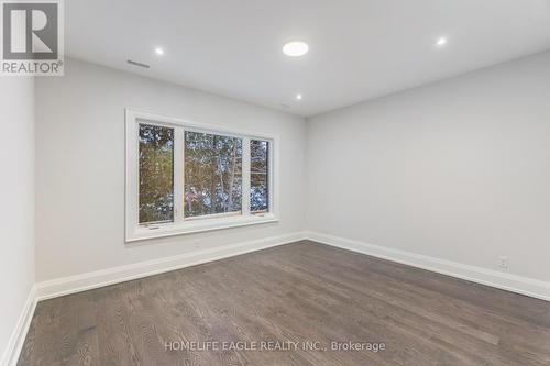57 Glass Drive, Aurora, ON - Indoor Photo Showing Other Room