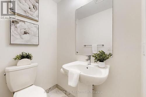 338 - 349 Wheat Boom Drive, Oakville, ON - Indoor Photo Showing Bathroom