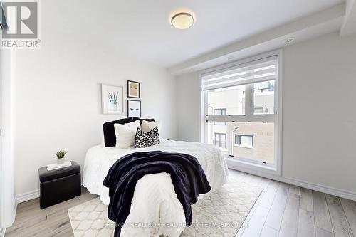 338 - 349 Wheat Boom Drive, Oakville, ON - Indoor Photo Showing Bedroom