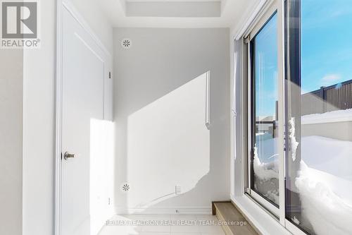 338 - 349 Wheat Boom Drive, Oakville, ON -  With Exterior