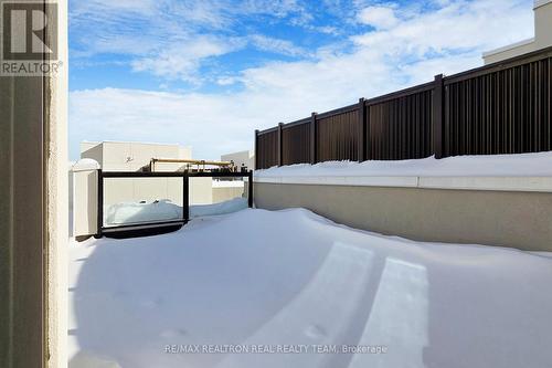 338 - 349 Wheat Boom Drive, Oakville, ON - Outdoor