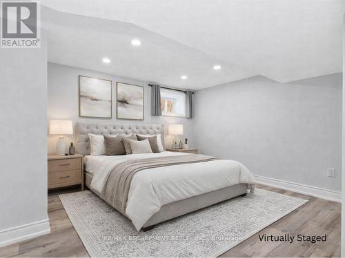 54 Craigmiller Avenue, Hamilton, ON - Indoor Photo Showing Bedroom