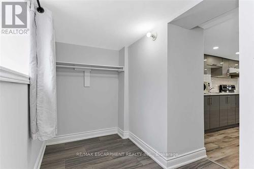 54 Craigmiller Avenue, Hamilton, ON - Indoor