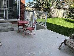 19 BREESEGARDEN LANE  Guelph, ON N1E 7H1