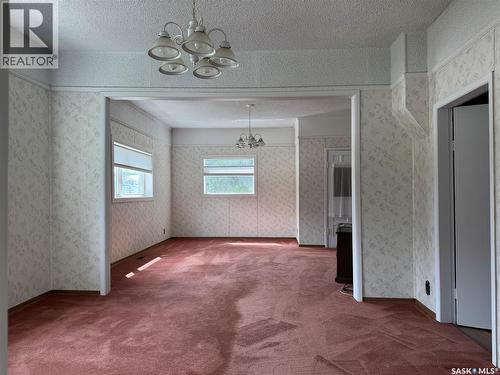 218 4Th Street E, Wynyard, SK - Indoor Photo Showing Other Room