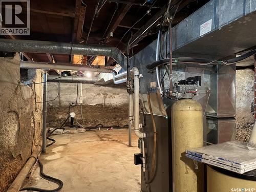 218 4Th Street E, Wynyard, SK - Indoor Photo Showing Basement