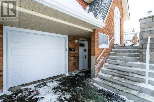 Lower Entrance - 376 Hansen Road N, Brampton (Madoc), ON - Outdoor
