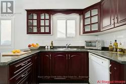 Kitchen Staged - 