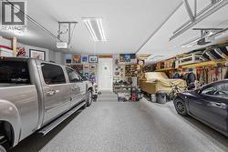 Step into your dream garage!! - 