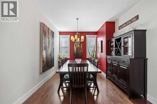 184 Magenta Crescent, Chestermere, AB - Indoor Photo Showing Dining Room