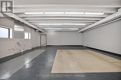 812 Dundas Street, London East (East G), ON 