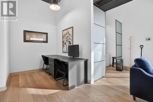 812 Dundas Street, London East (East G), ON 