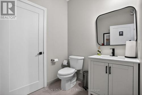 812 Dundas Street, London East (East G), ON 