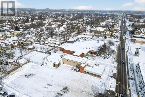 812 Dundas Street, London East (East G), ON 