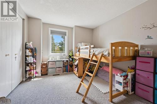 487 Flannery Drive, Centre Wellington (Fergus), ON - Indoor Photo Showing Bedroom