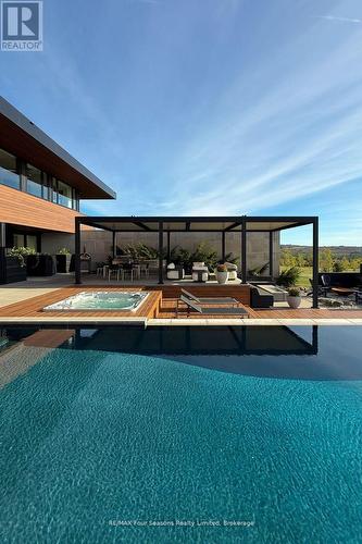 728529 21St Side Road, Blue Mountains, ON 